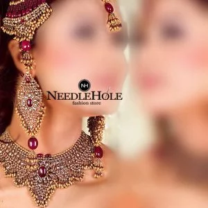 Charming Pakistani Bridal Jewelry Necklace Jhumar Set Comes With Earrings Pair and Tika
