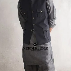 Four pocket waistcoat for men in dark gray color suiting fabric