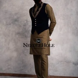 Three pocket shawl lapel collar black waistcoat with embroidery for men in velvet fabric