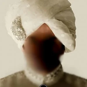 Mens turban for wedding, pre-tied chiffon turban in white color with broche