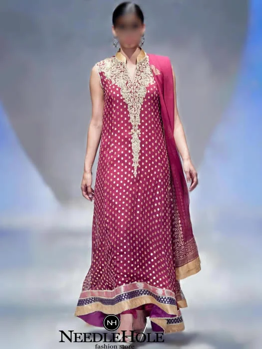 open lace back dress Deepak Perwani Embellished Bridal Lehenga Choli Dupatta  Nameera by Farooq
