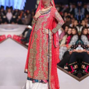 American rose wedding sharara for brides by nomi ansari, round neck embellished long bridal shirt with flared wedding sharara and bridal dupatta
