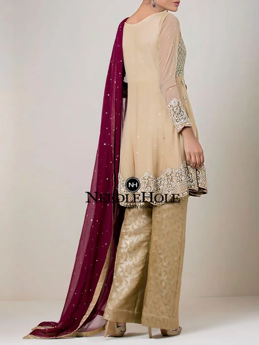 Custom made Pakistani party dress in gold color, heavy embellished bodice medium length shirt with straight trousers and dupatta - Image 2