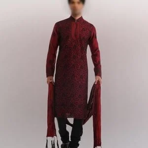 Men shawl in deep red crushed silk with tasseles