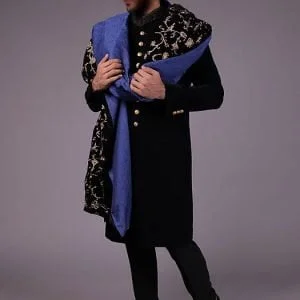 Groom shawl with embroidery in black silk fabric