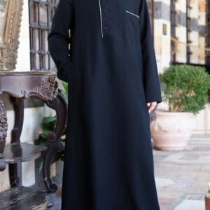 Muslim Thobe For Men In Navy Color